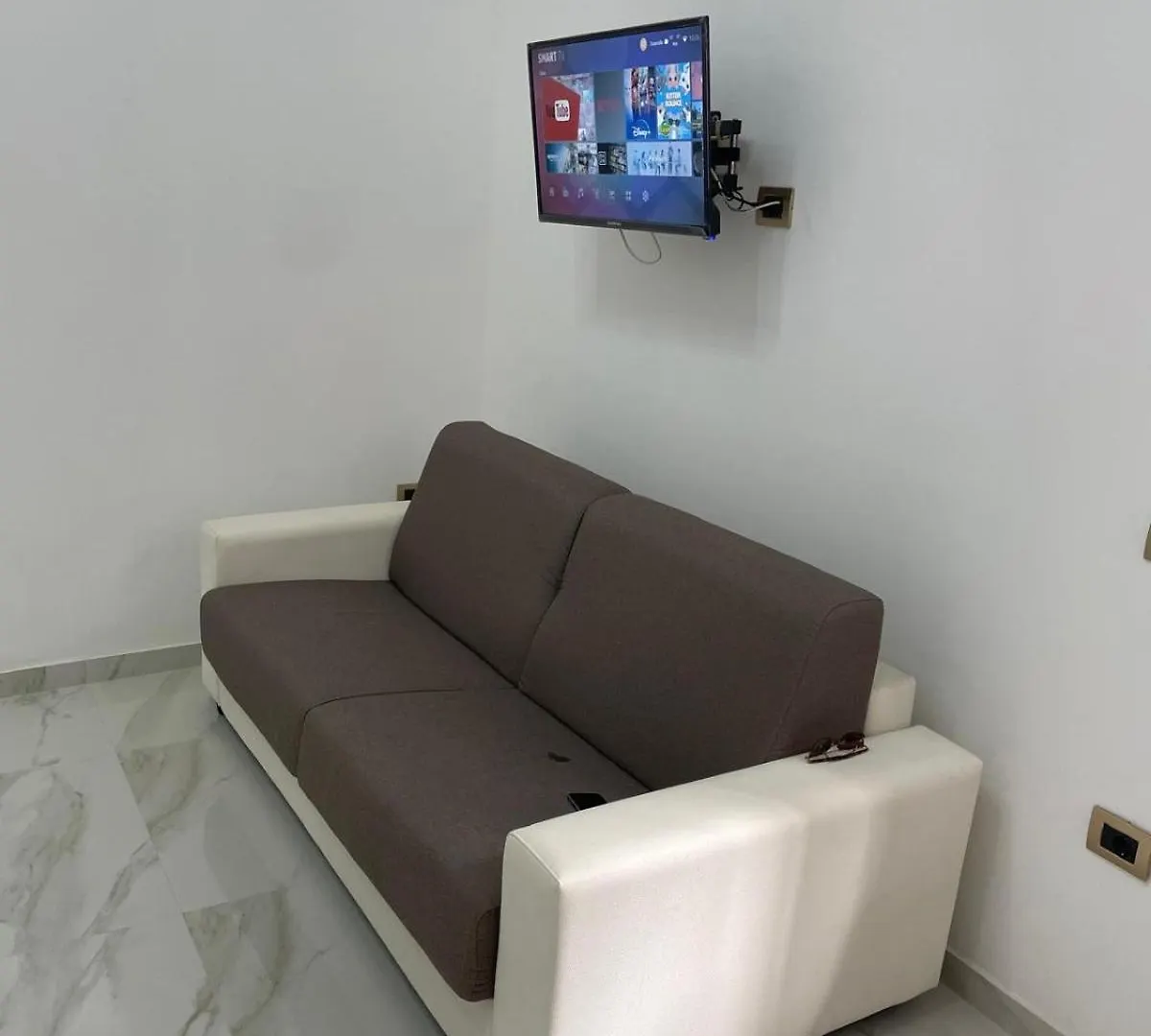 Home Luis Ercolano Apartment
